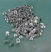 Rivets à vis en aluminium