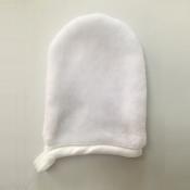 Gant démaquillant